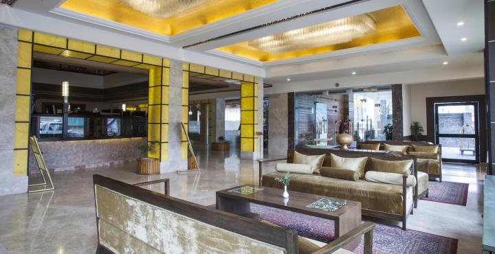 Radisson Srinagar Hotel ภายนอก รูปภาพ