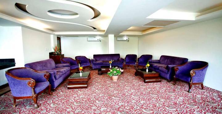 Radisson Srinagar Hotel ภายนอก รูปภาพ