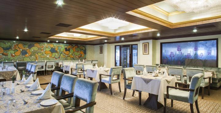 Radisson Srinagar Hotel ภายนอก รูปภาพ