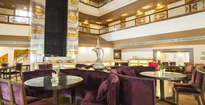 Radisson Srinagar Hotel ภายนอก รูปภาพ